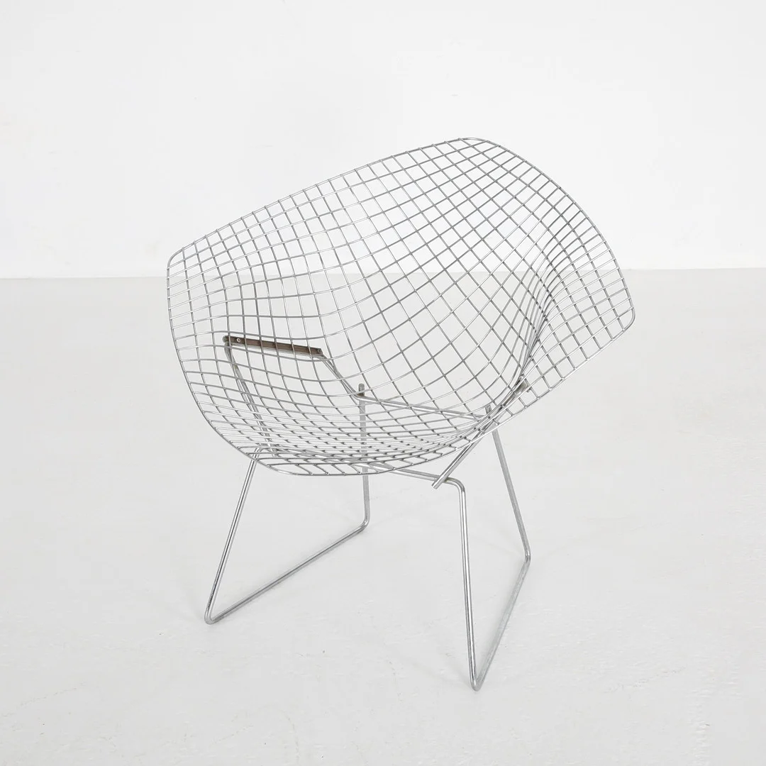 HARRY BERTOIA. 1915-1978. Fåtölj "Diamond Chair", 1900-talets senare del. — Armchairs & Chairs — Auktionsverket Engelholm