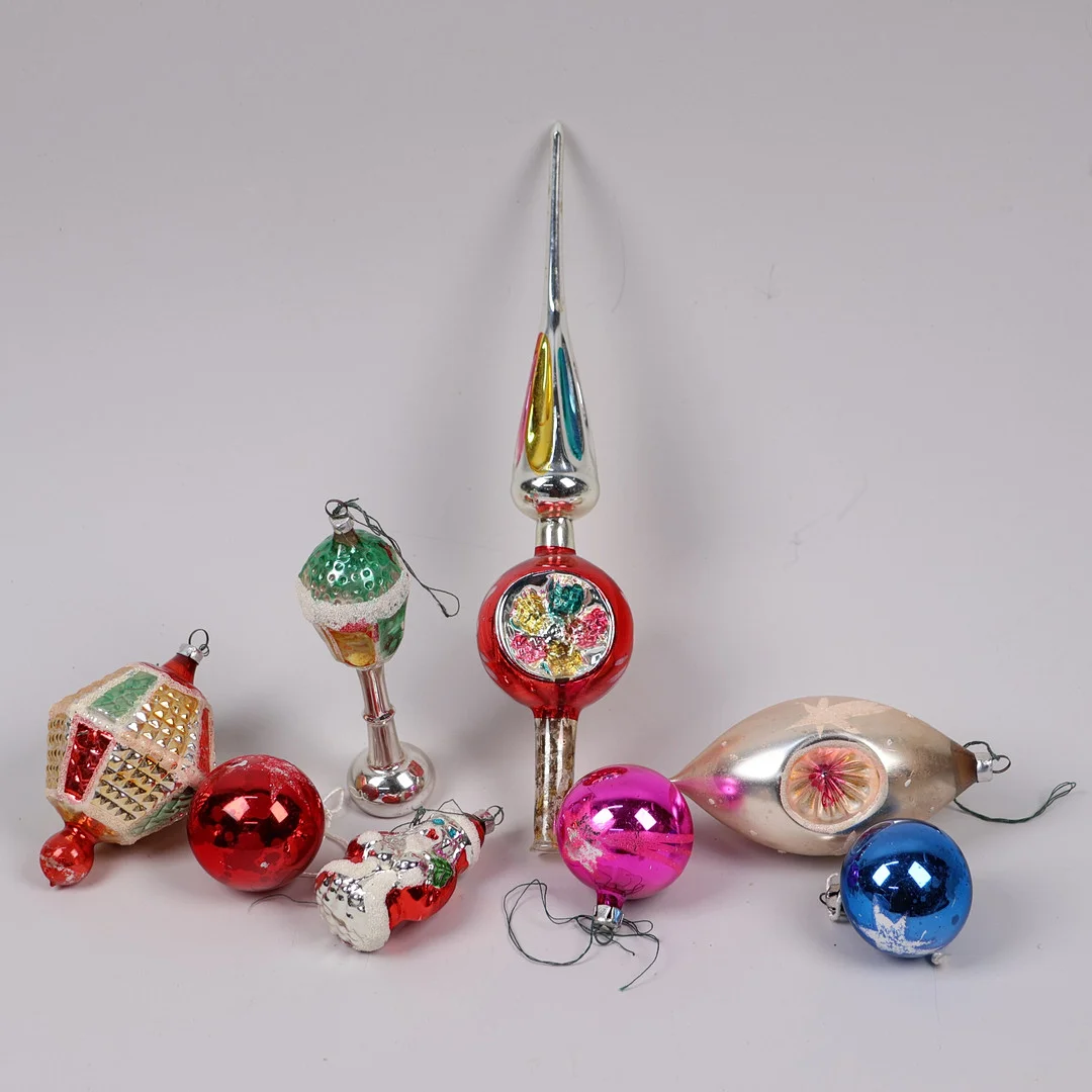 JULGRANSDEKORATIONER, glas, 1900-talets första hälft, 8 delar. — Miscellaneous — Markus Auktioner