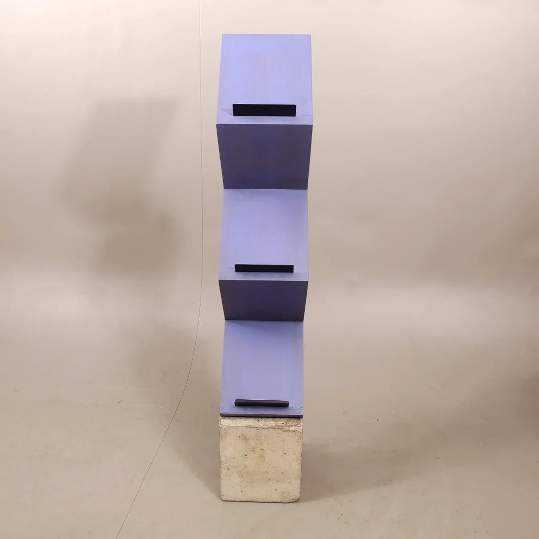 JONAS BOHLIN. "Zink", tidskriftshylla, Källemo. — Cupboards, Cabinets & Shelves — Limhamns Auktionsbyrå