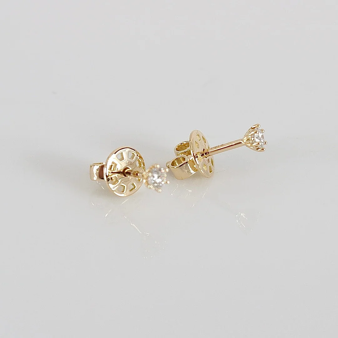 ENSTENSÖRHÄNGEN, 0,16ct, 18K. — Earrings — Halmstads Auktionskammare