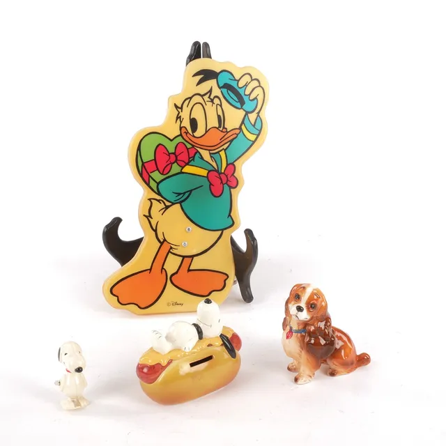 LAMPA, FIGURIN, SPARBÖSSA. 4 st, Disney och Snobben.