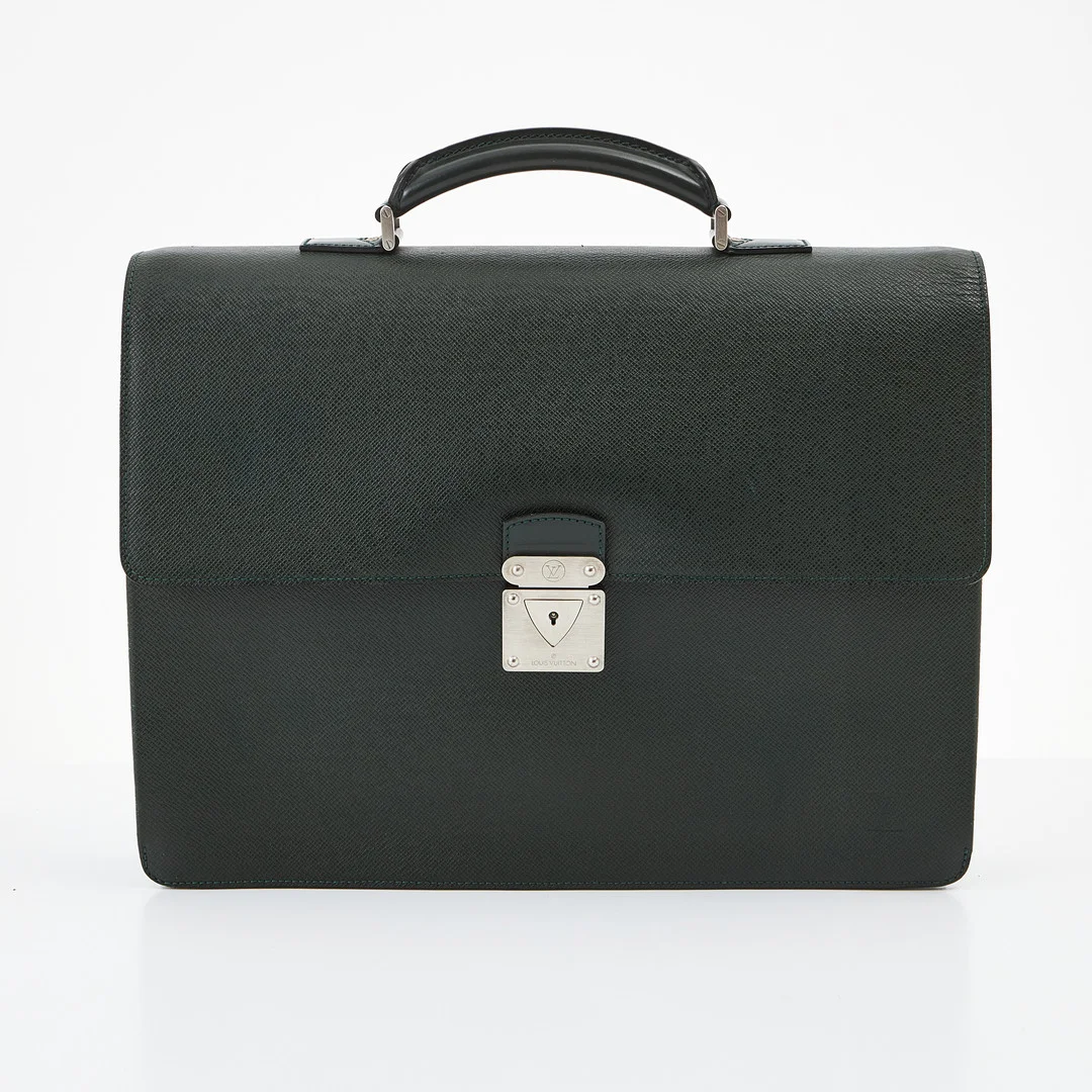 LOUIS VUITTON, portfölj, "Neo Robusto", 2004. — Vintage & Designer Fashion — Stockholms Auktionsverk Magasin 5