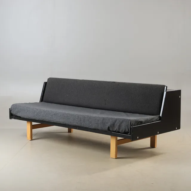 HANS J WEGNER. Dagbädd, modell GE258, ek, Getama, Danmark.