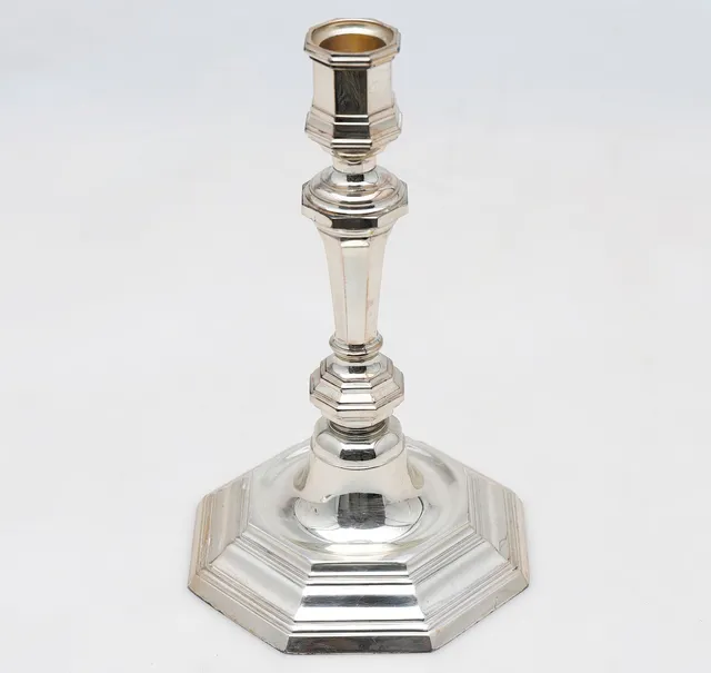 Christofle silvery metal candle holder, model "America".