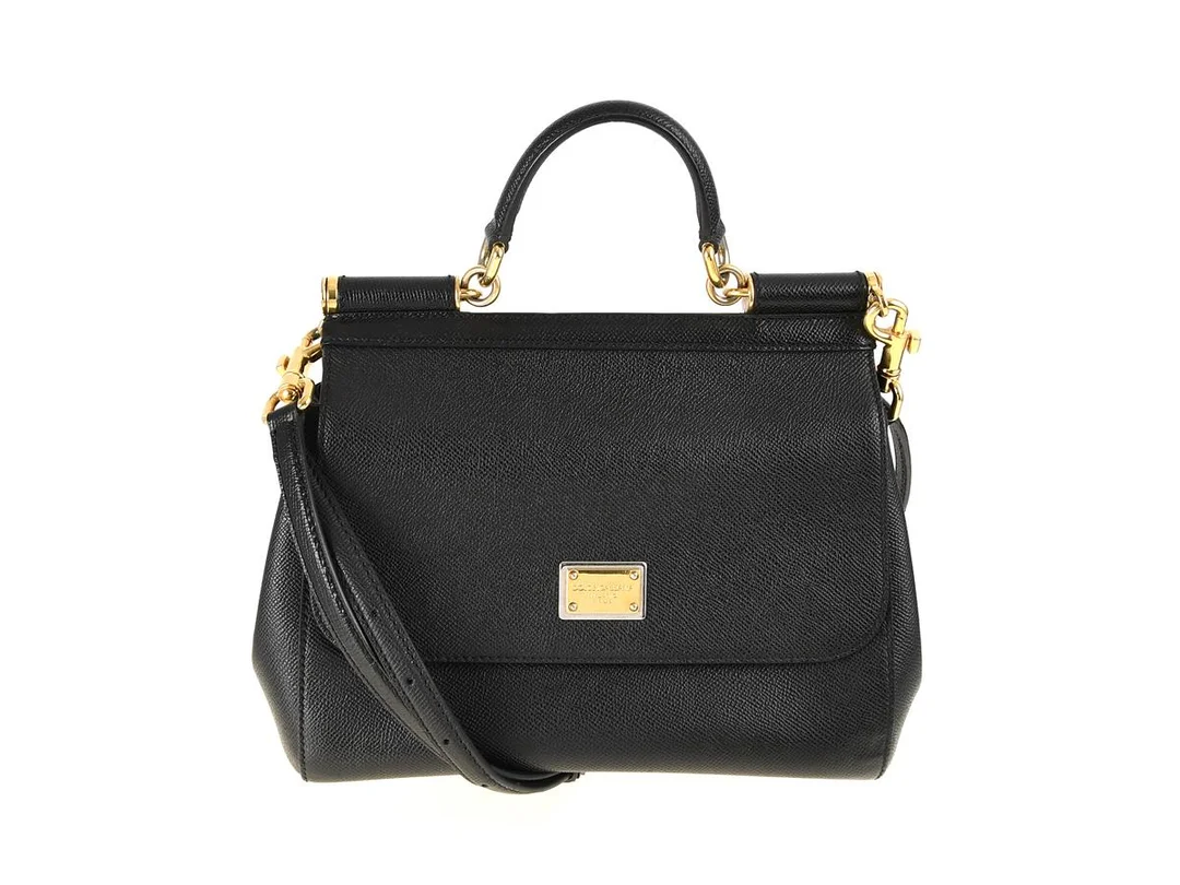 VÄSKA, DOLCE & GABBANA, Sicily, svart läder, guldfärgade beslag, 26x22x12 cm, spegel, avtagbar samt justerbar axelrem, lätt slitage. — Accessoarer/Väskor — Kaplans