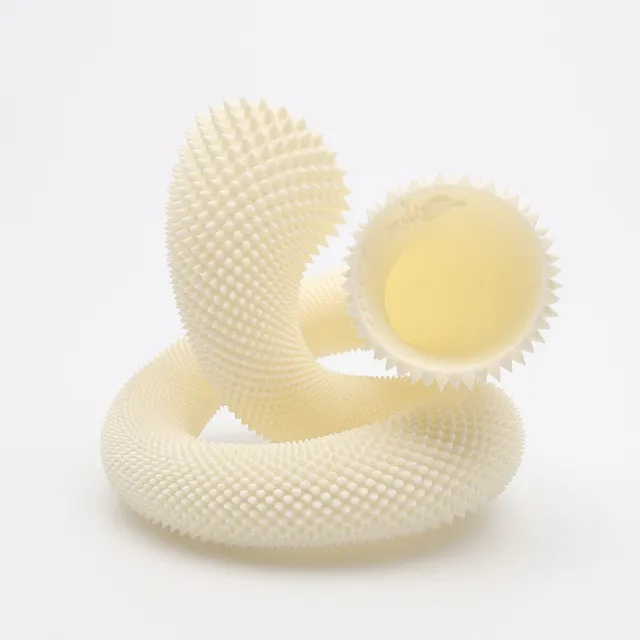 EVA HILD. MULTIPEL, 3D-PRINTAT KOMPOSITMATERIAL, SIGNERAD I FORMEN OCH NUMRERAD 91/135, 2022.