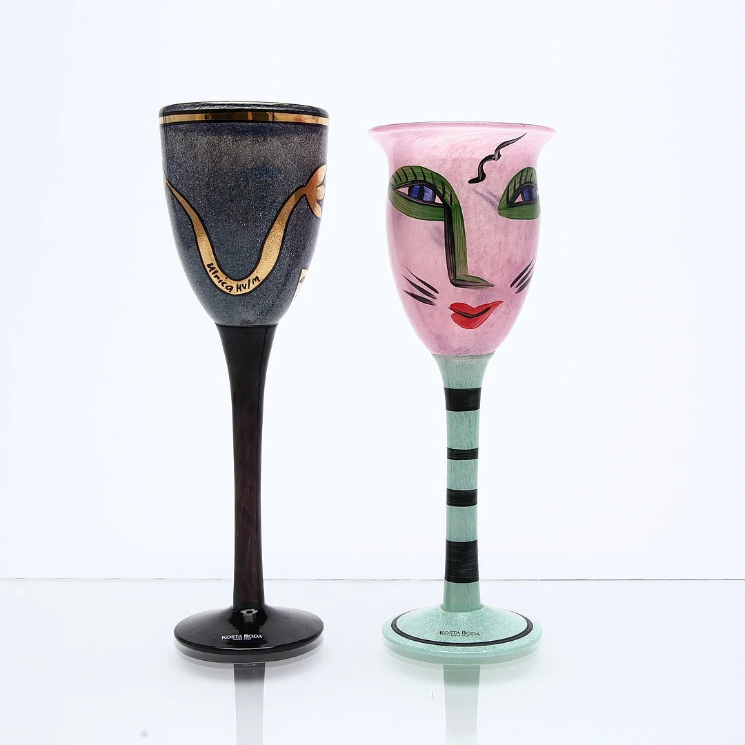 ULRICA HYDMAN-VALLIEN. Pokalglas, 2 st, "Tulipa", Kosta Boda, 1980-tal. — Art glass — Auktionsbyrån Varberg