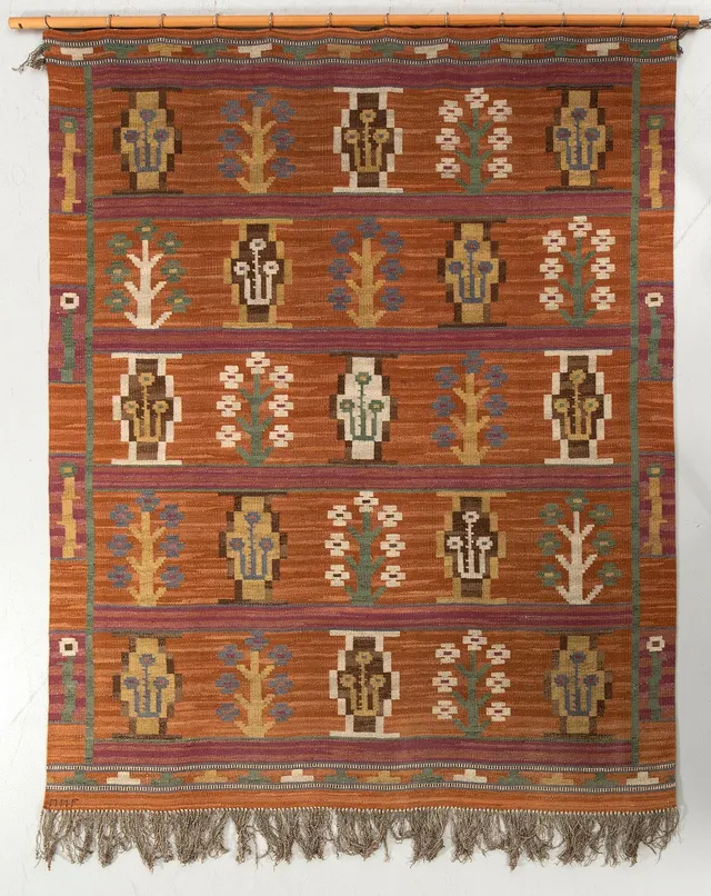 Märta Måås-Fjetterström, draperi, röllakan, "Klosterblomman", ca 180 x 155 cm, signerad MMF.