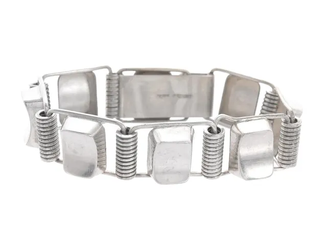 ARMBAND, sterlingsilver, Ceson Guldvaru Ab, Göteborg år 1955, längd 19,3 cm, bredd 1,7 cm, vikt 31,9 g.