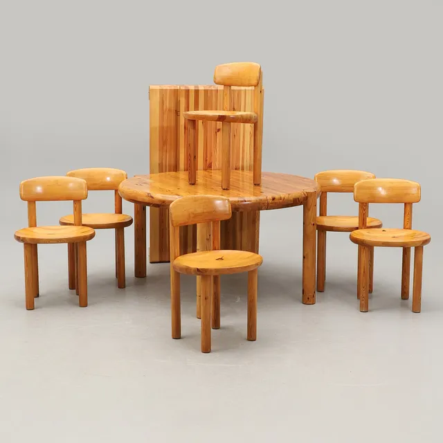 RAINER DAUMILLER. Matgrupp, bord med 6 stolar, massiv furu, Danmark, 1970-tal.