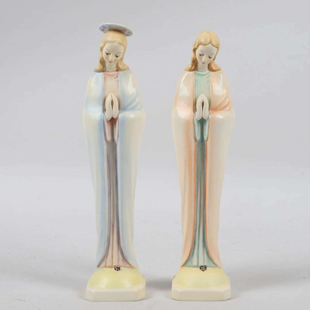 MARIA INNOCENTIA HUMMEL. Figuriner, 2 st, porslin, Madonna, Goebel, Tyskland, 1970-tal. — European — Ekenbergs Auktioner