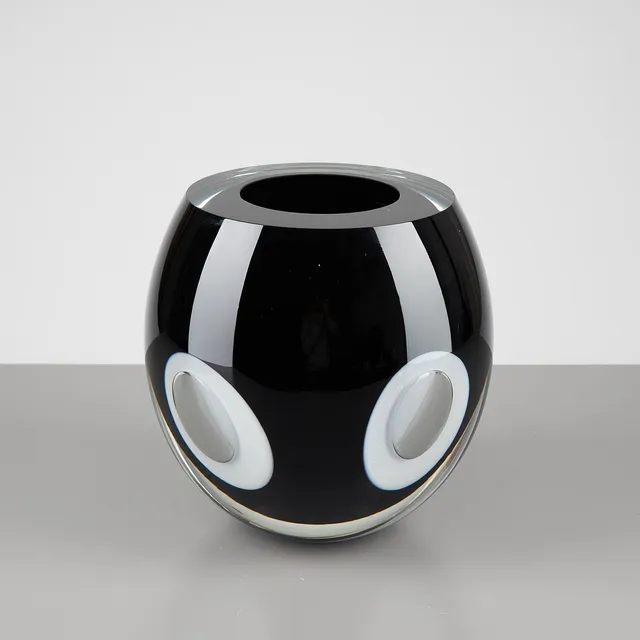 TIMO SARPANEVA. GLASSKULPTUR "Claritas", signerad Timo Sarpaneva, Iittala 1990 3/3.