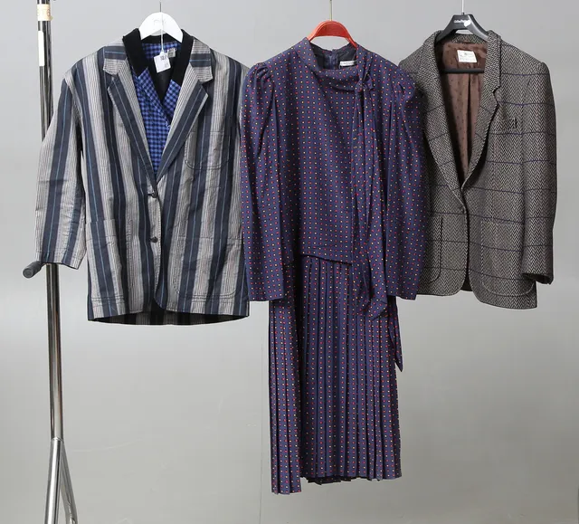 VINTAGE, 4 delar. Kenzo, Valentino Boutique, Guy Laroche och Etienne Aigner.