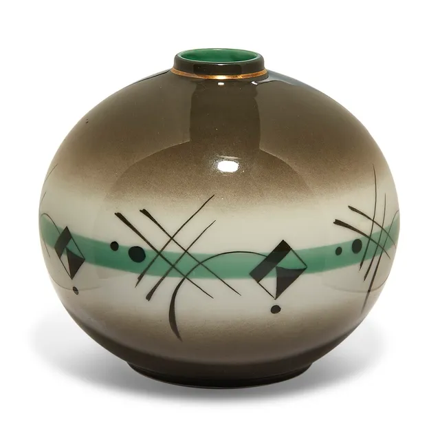 Gulbrandsen, Nora — Vase