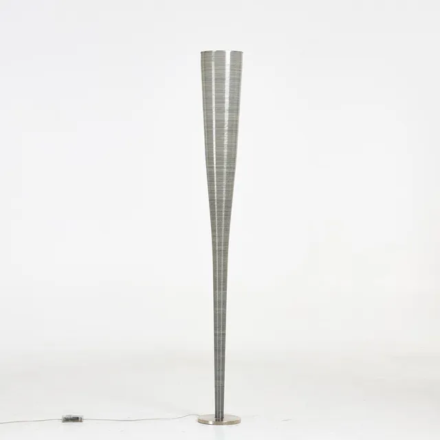 MARC SADLER. Golvlampa, "Mite Terra", Foscarini, kolförstärkt glasfiber.