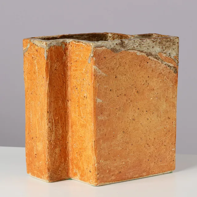 ANNIKKI HOVISAARI (1918-2004). Partially glazed stoneware vase with angular form, Arabia, Finland, 1950s/60s.
