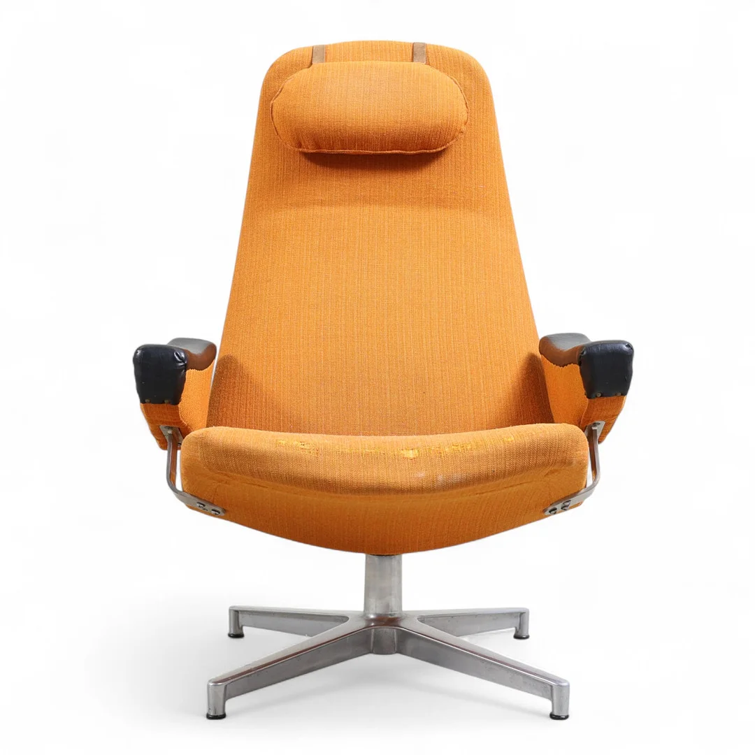 ALF SVENSSON. Snurrfåtölj, "Contourett Roto", Dux, 1965. — Armchairs & Chairs — Gomér & Andersson Nyköping