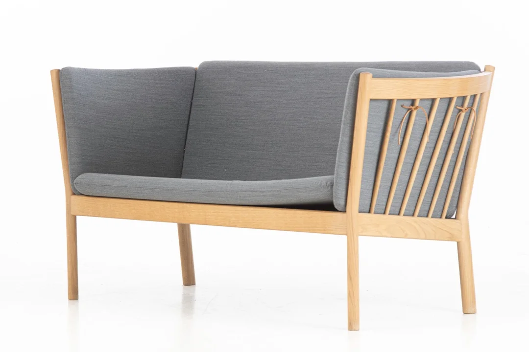 Erik Ole Jørgensen for FDB. Two-seater oak slatted sofa, model J148 — Furniture/Lounge suites, sofas — Lauritz