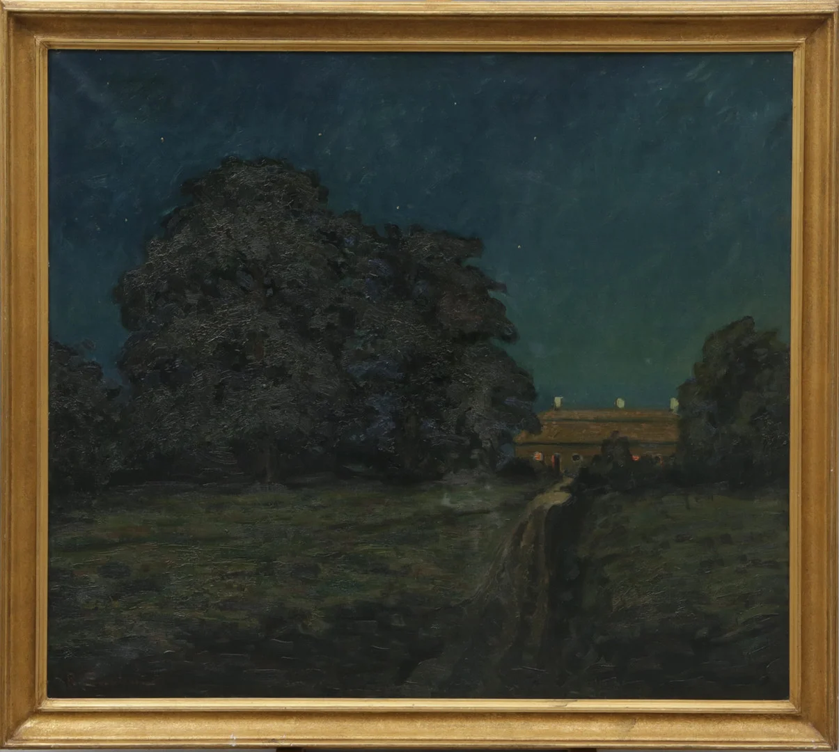 RAGNAR SWAHN. JÄTTEOLJA, på duk, Gårdsmiljö, signerad. — Paintings — Kalmar Auktionsverk