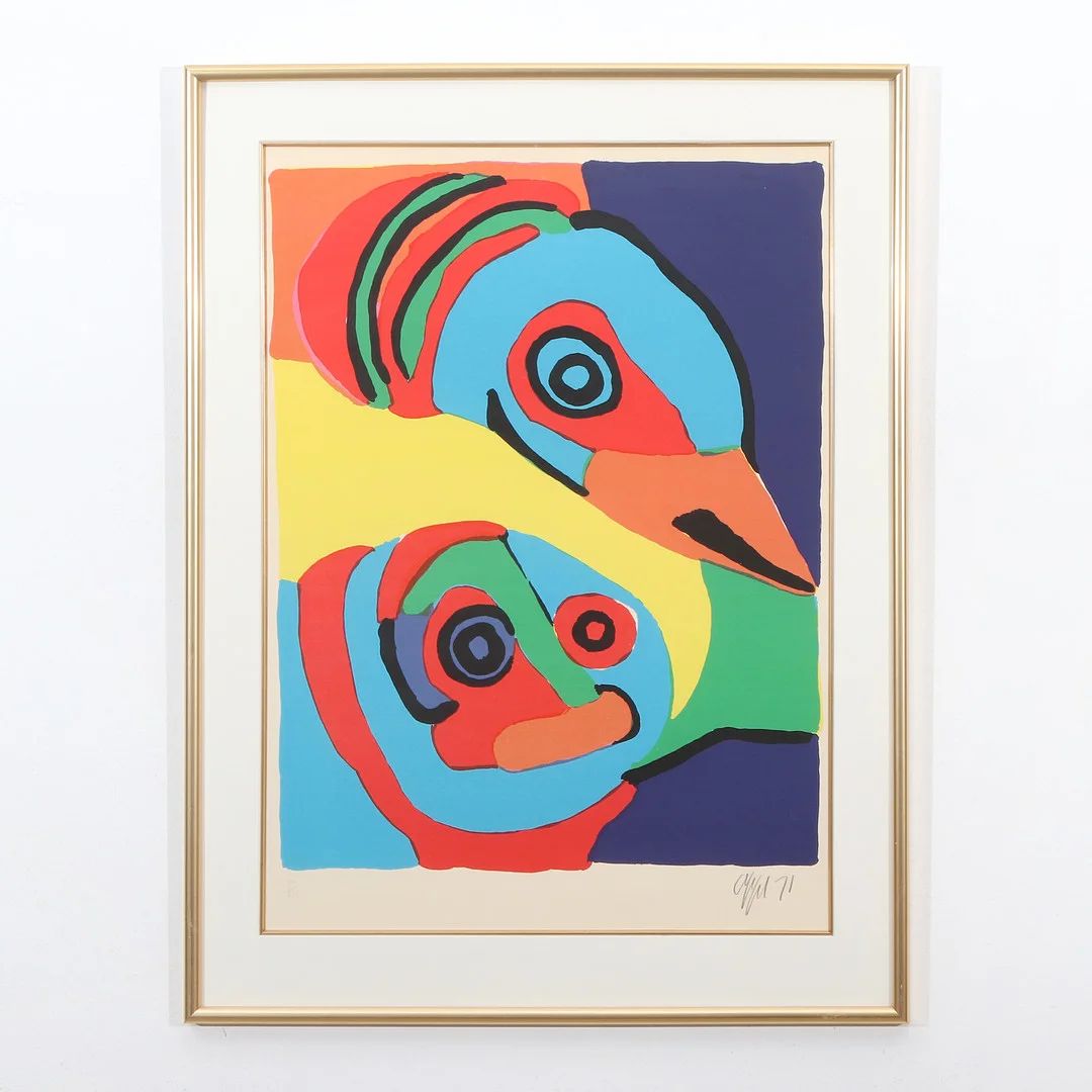 KAREL APPEL. Litografi, 79/125. Figurkomposition. Signerad. — Engravings & Prints — Skånes Auktionsverk