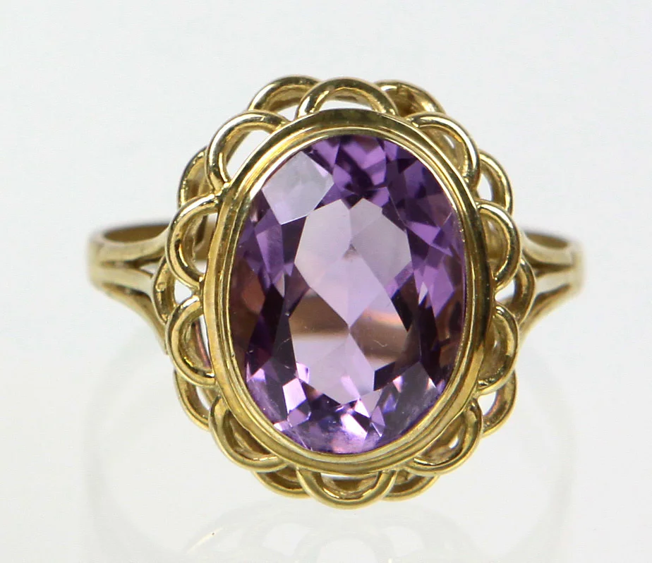 AMETHYST RING, 333 Gold. — Rings — Auktionshaus Bossard
