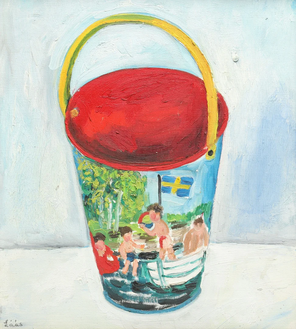 EVY LÅÅS. komposition med hink, olja på duk. — Paintings — Stockholms Auktionsverk Helsingborg
