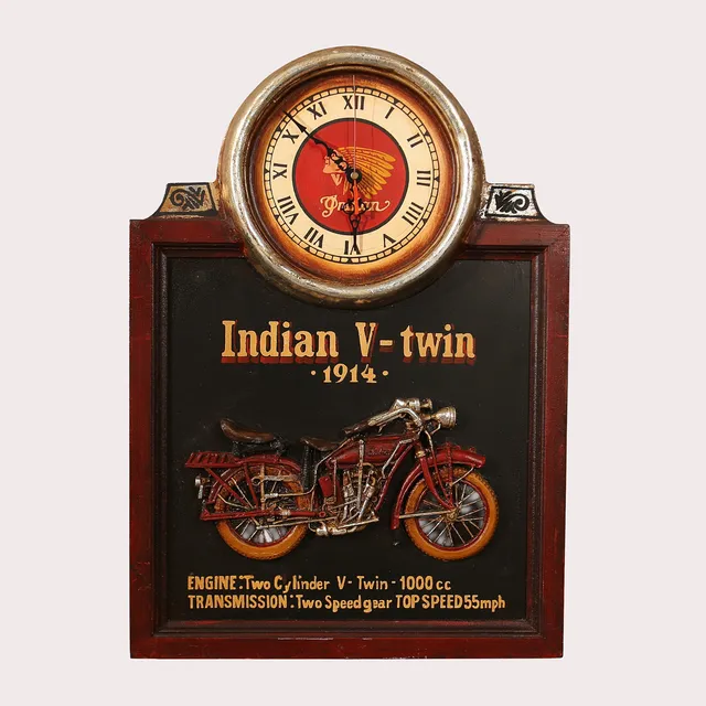 VÄGGUR INDIAN V-Twin, konstmassa, bemålad och med pålagd metall. Quartz urverk. Modern tillverkning.