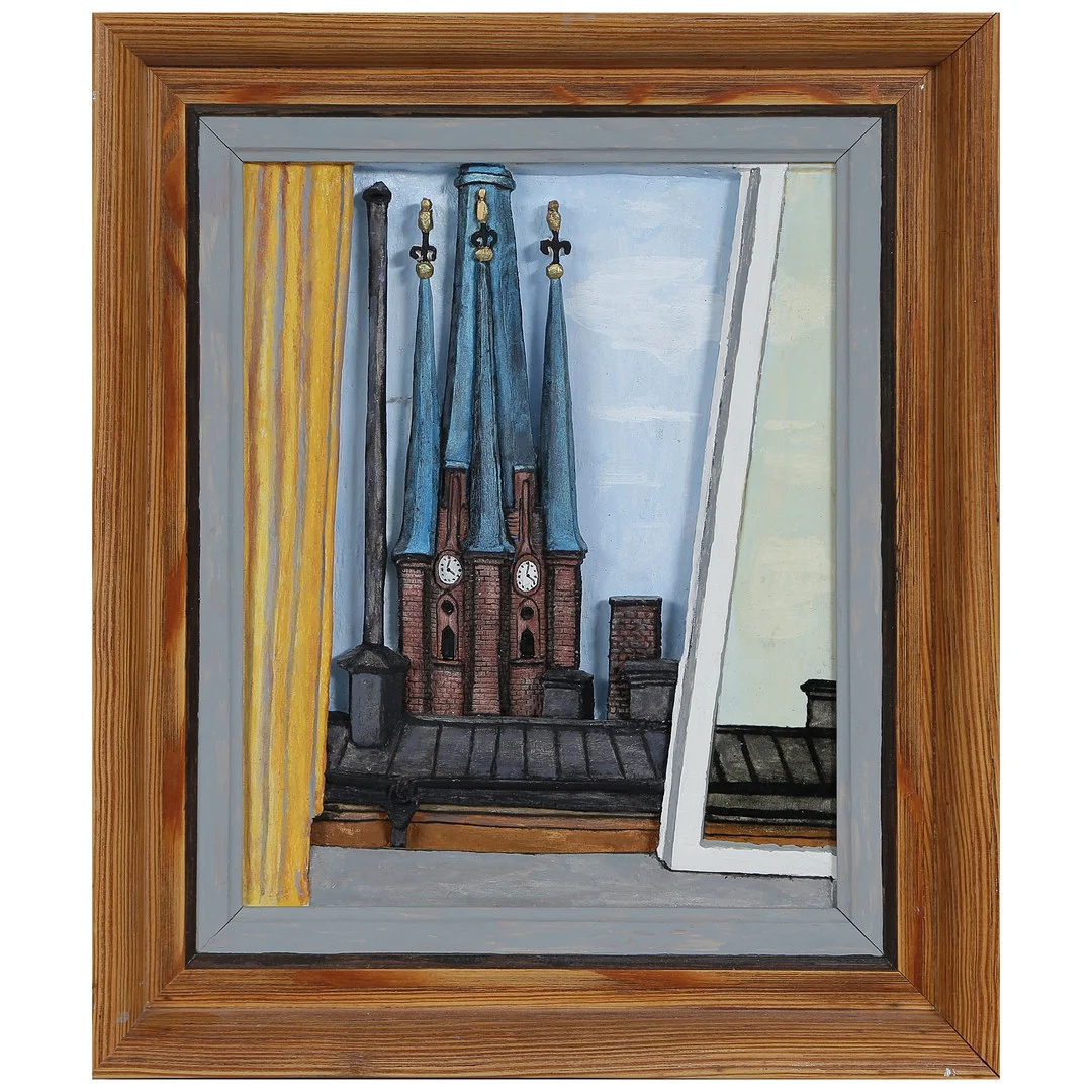 SVEN TELJARE ERIKSSON (f. 1932) SKULPTUR "KLARA KYRKA", TRÄSKUREN RELIEF, SIGNERAD. — Sculptures & Bronzes — Auktionskammaren Sydost Kalmar