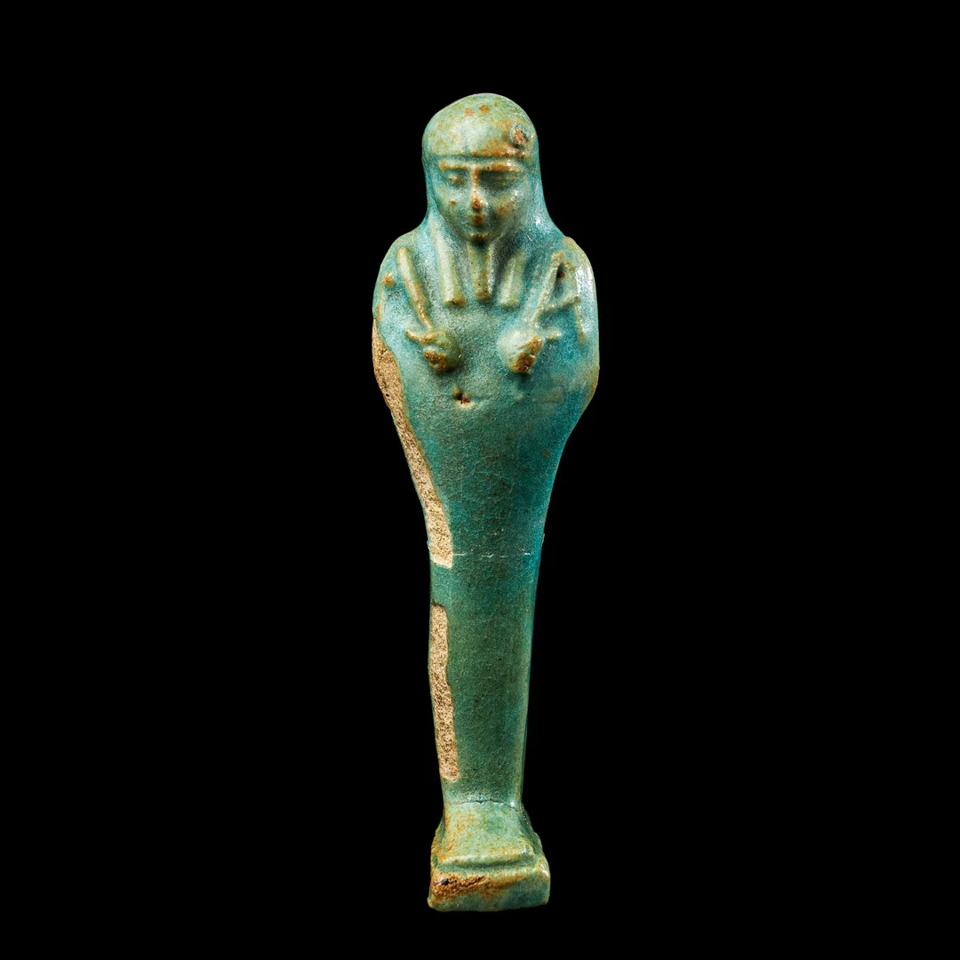 USHABTI, Egypten, ptolemeisk tid 305-30 f Kr, fajans. — Miscellaneous — Stockholms Auktionsverk Sickla
