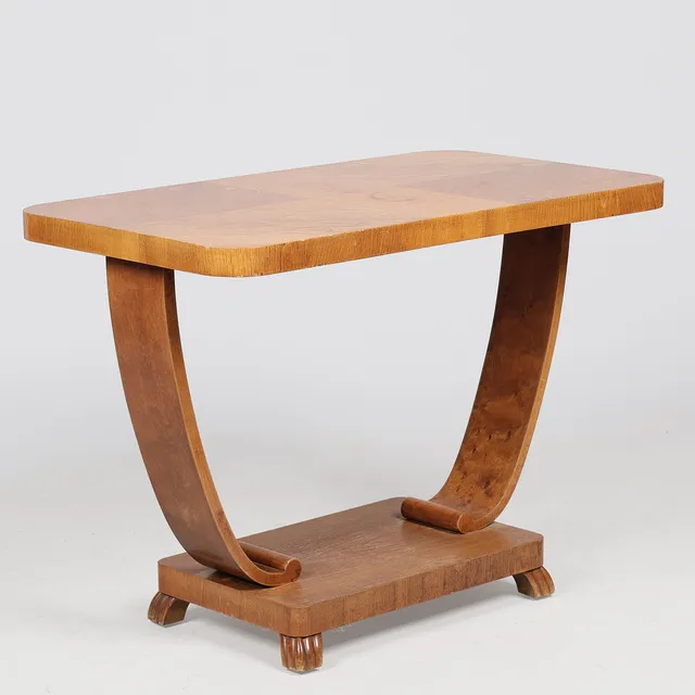 Sofabord/sidebord af elmefiner, top med intasiadekoration, Swedish Grace, Skandinavien, 1930'erne.