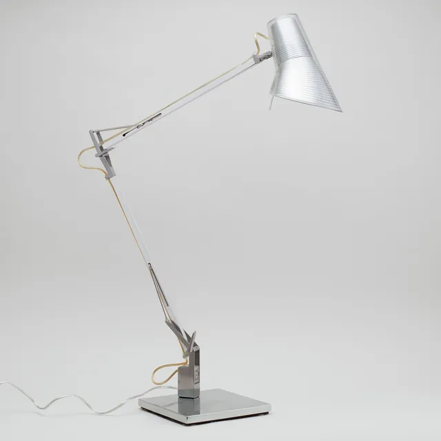 ANTONIO CITTERIO. Bordslampa, "Kelvin T", Flos.