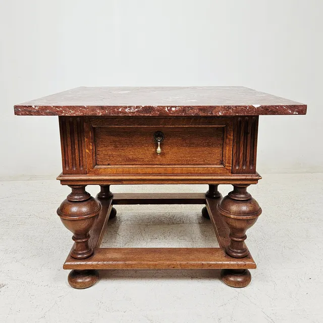 BORD MED LÅDA, barockstil, 1900-tal.