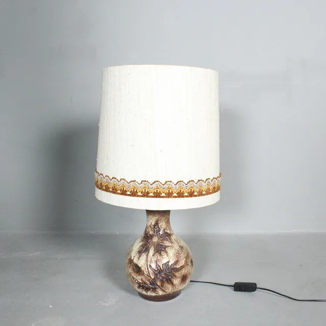 Keramik Bodenlampe/Tischlampe der 1970er.