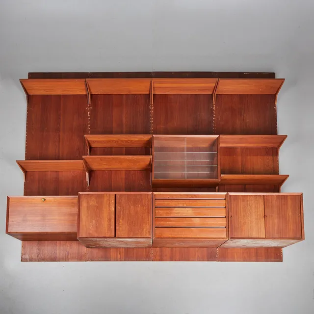 POUL CADOVIUS. Cado, 18-teiliges Wandregal / Regalsystem, Teak, Glas, 1960er Jahre, Dänemark (18).