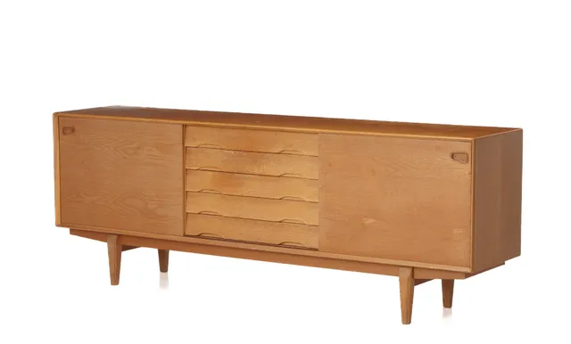 Skovby Furniture Factory. Make a sideboard from oak