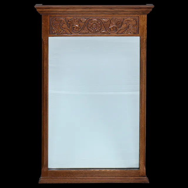 JAYCEE FURNITURE. EK SPEGEL (93cm) MED SNIDAD DEKOR, ENGLAND.