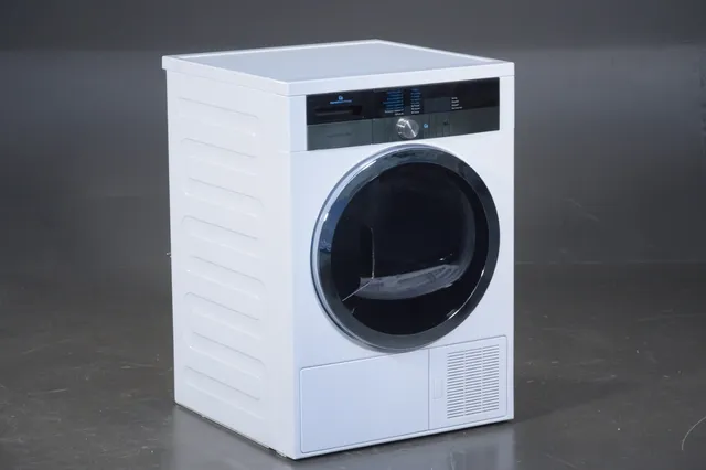 Grundig tørretumbler (løbenr. 354)