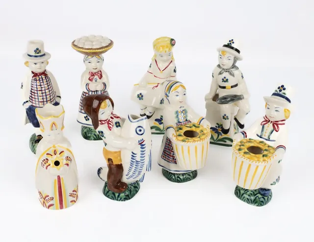 Herluf Jensenius for Aluminia: Seven Children's Aid Day figures and an Epiphany candle, faience - awaiting the chimney sweep, don't put it on until it's here