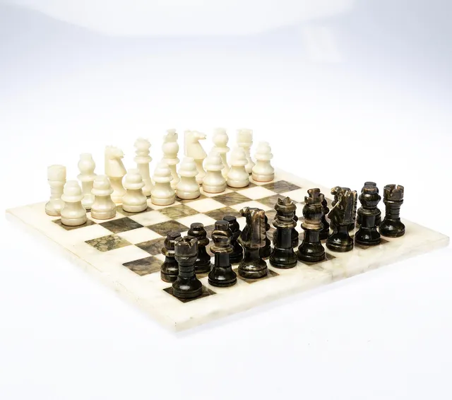 SCHACKSPEL, alabaster.