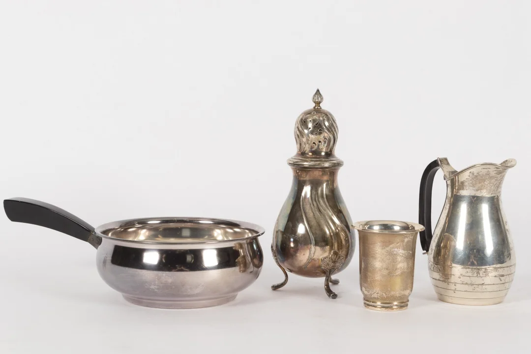 Collection mixed silverware (4) — Silver, bronze, copper and pewter/Hollowware — Lauritz