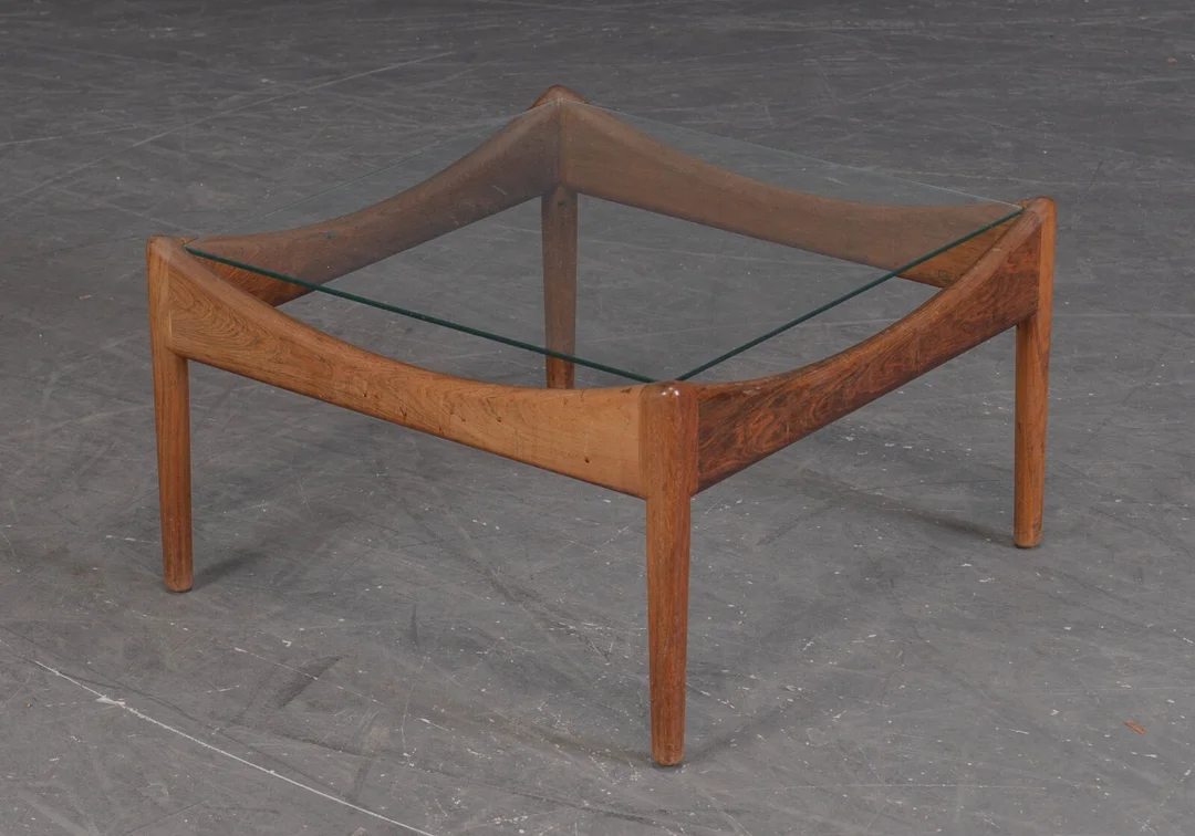 Kristian S. Vedel. 'Modus' sofabord, palisander — Furniture/Coffee tables, occasional tables — Lauritz