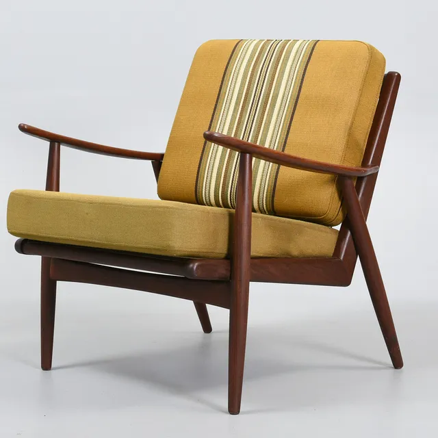 DAANSK MØBBELDESIGN Lænestol i teak. Danmark, 1960'erne.
