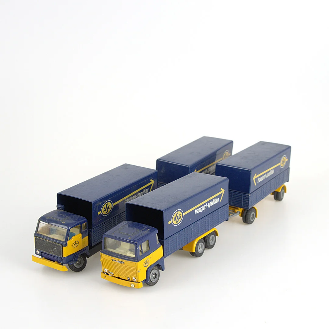 MODELLBILAR, 2 lastbilar med släp, ASG transportspedition, Tekno, Holland. — Model cars — Höganäs Auktionsverk