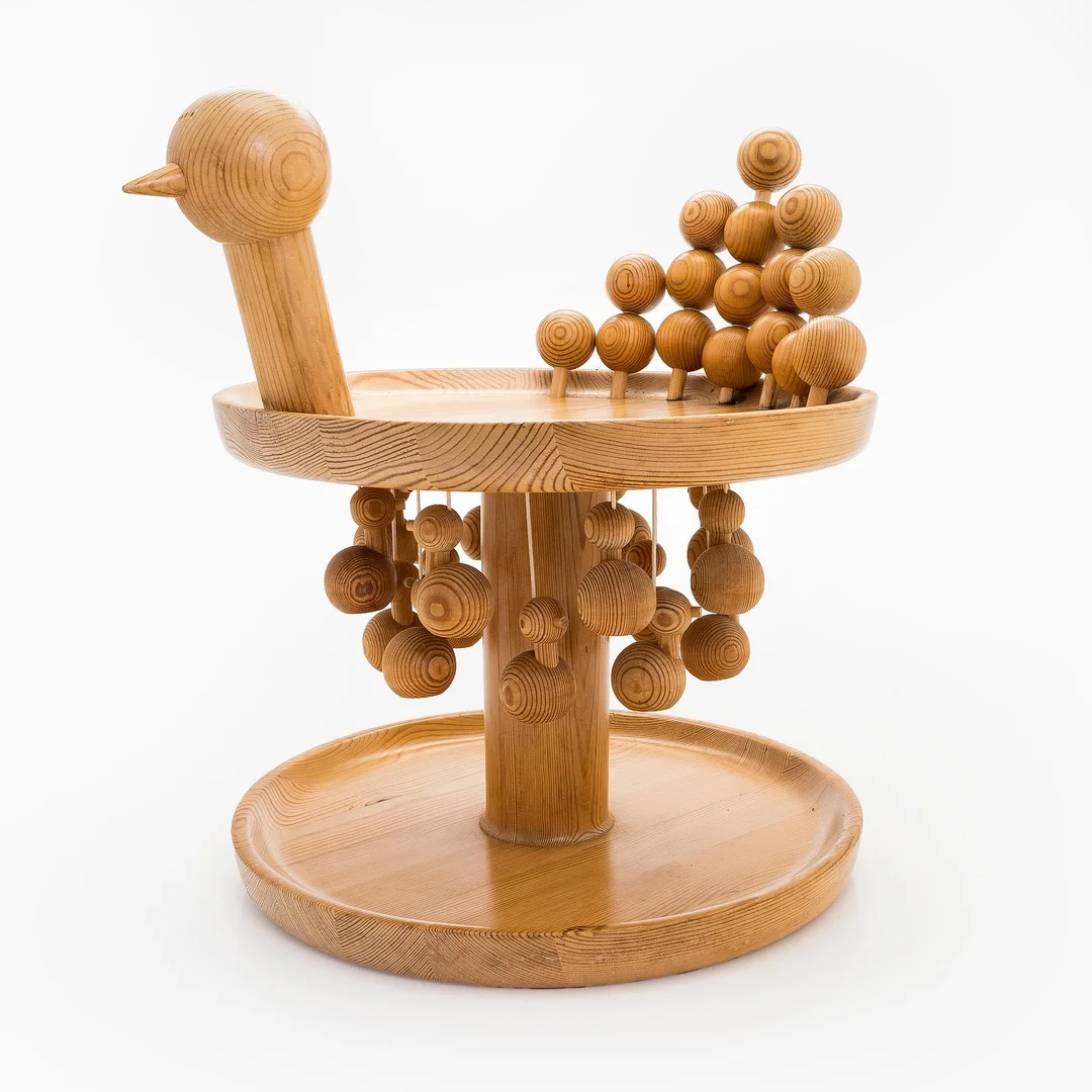 Kaija Aarikka, skulptur / våningsfat, Aarikka, 1970-luku. — Design/Övrigt — Bukowskis