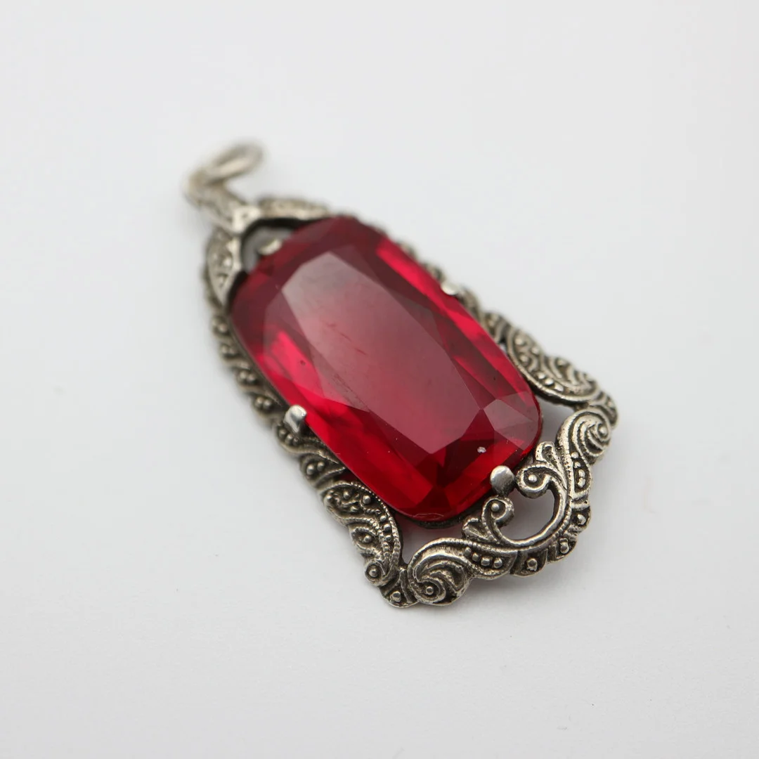 JUGENDSTIL ANHÄNGER 800 SILBER. — Brooches & Pendants — Kunst- und Auktionshaus Kleinhenz