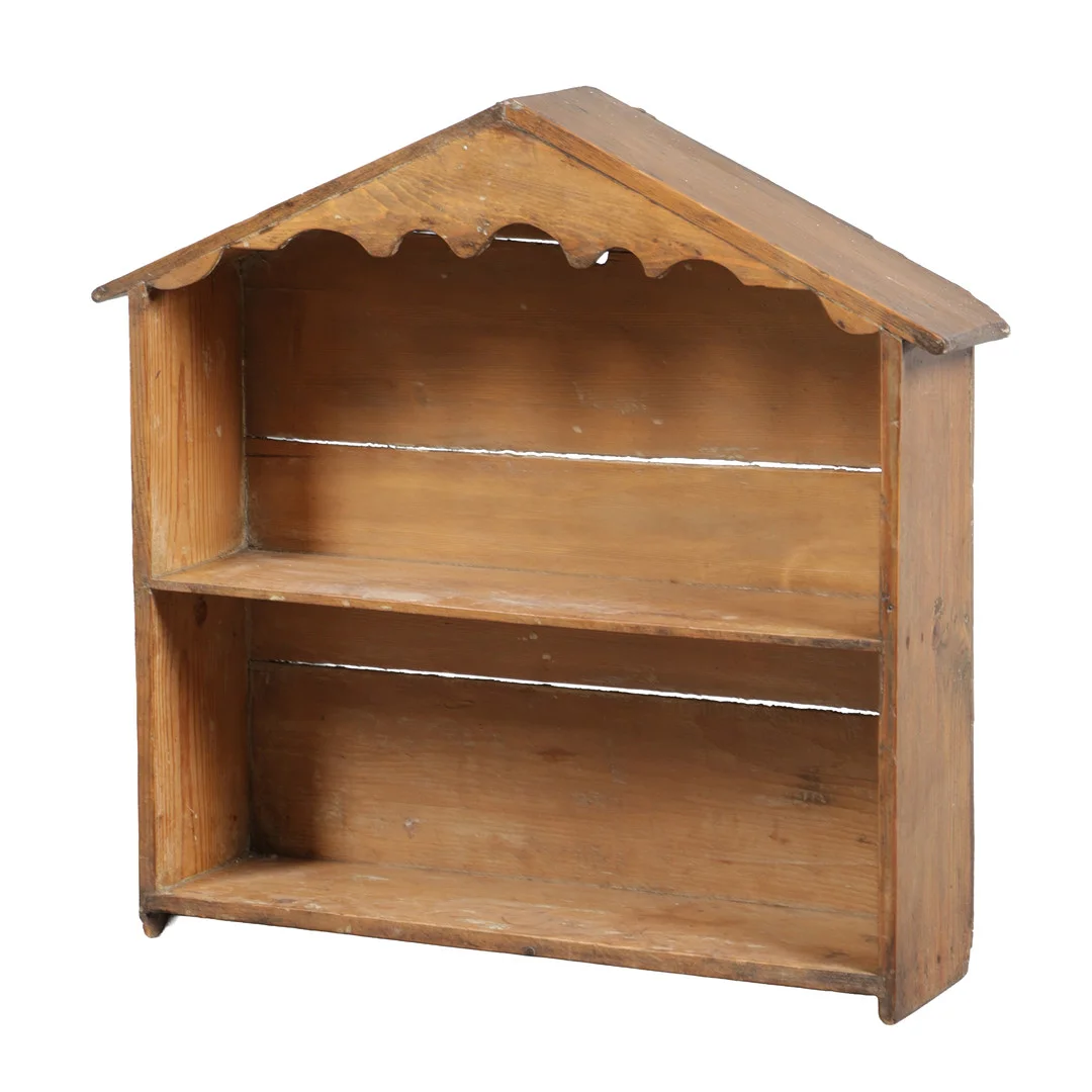 A LATE 19TH CENTURY PINE HANGING SHELF. — Other — Bishop & Miller