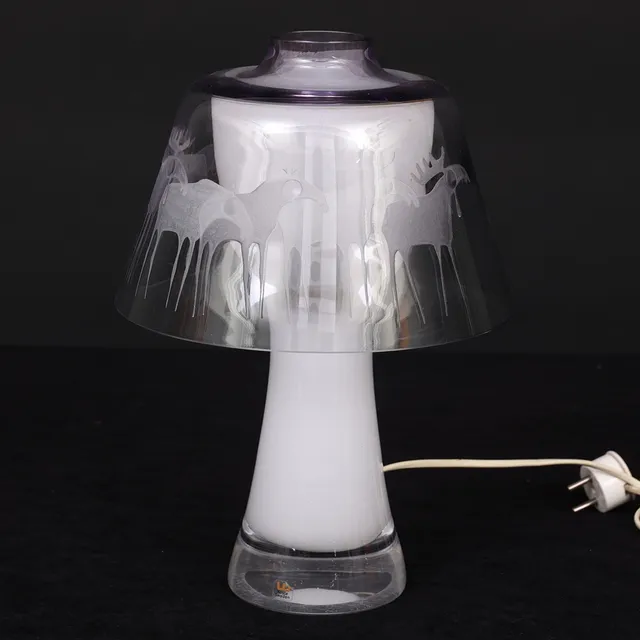 OVE SANDBERG. Bordslampa, glas, Ove Sandberg, Kosta, signerad.