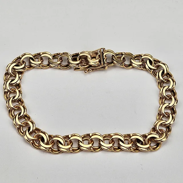 ARMBAND, "Bismarck", guld, 18K, vikt ca. 18,7 gram.