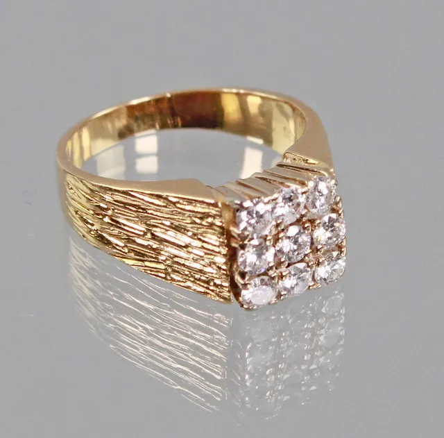 Extravaganter Brillant Ring, GG/WG 750.