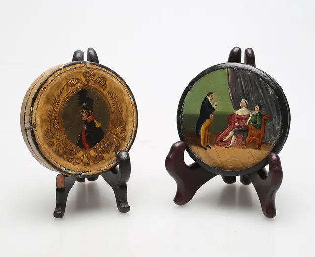 DOSOR, 2 st, lack, 1800-tal.